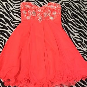 Coral Formal/Banquet Dress